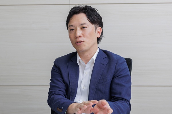 image: 日本ハムシステムソリューションズ株式会社 ITサービス第3事業部 部長 安部 崇氏