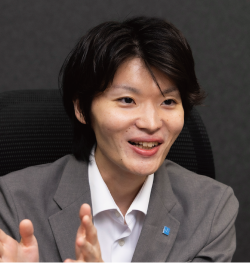 NSグループ株式会社
情報システム部 主任
社内ITサービスチーム
米谷 氏