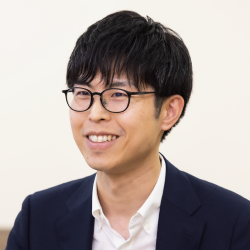 山田 翔一 氏